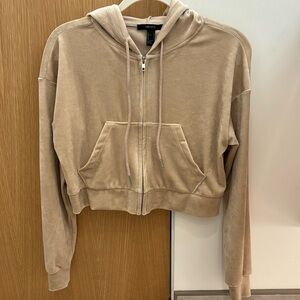 Athletic jacket/pine bark